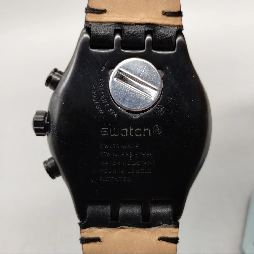 Swatch Core Vidi Black Leather Chronograph‎ Watch 43mm YVB410